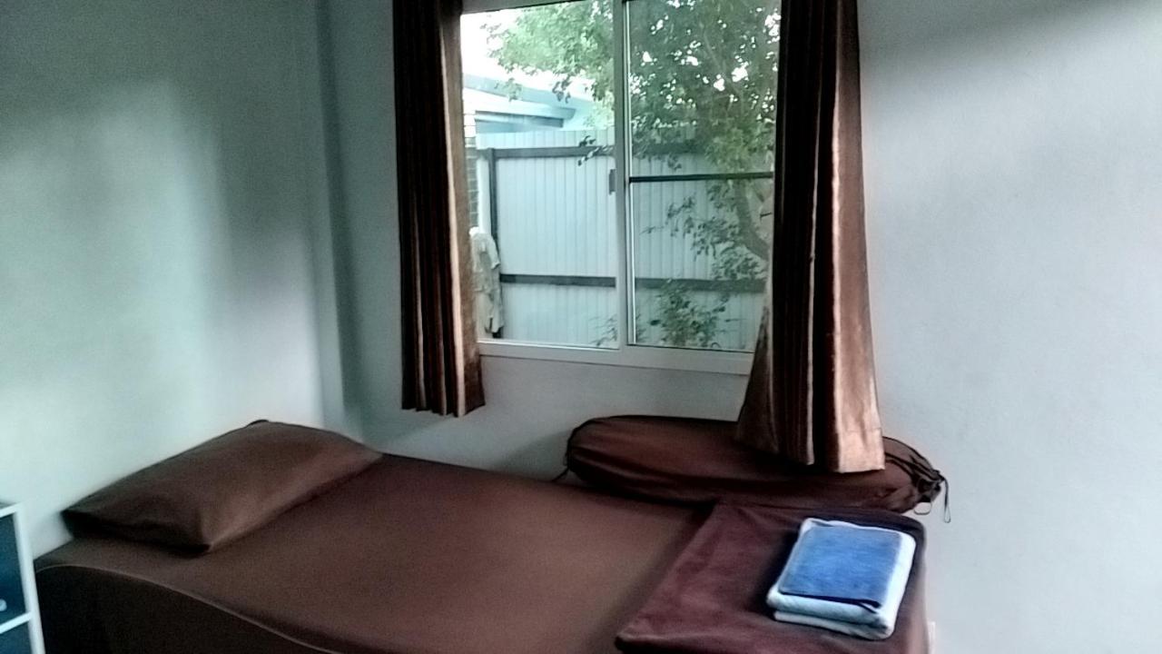 קנצ'נבורי Canaan Guesthouse מראה חיצוני תמונה